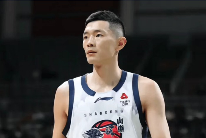 山东双杀新疆取三连胜 布伊首秀难阻主队大胜