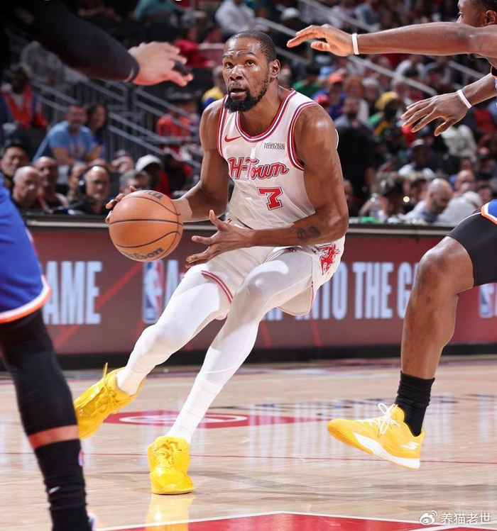 杜兰特爆发率队大胜尼克斯 火箭三连胜冲击西部